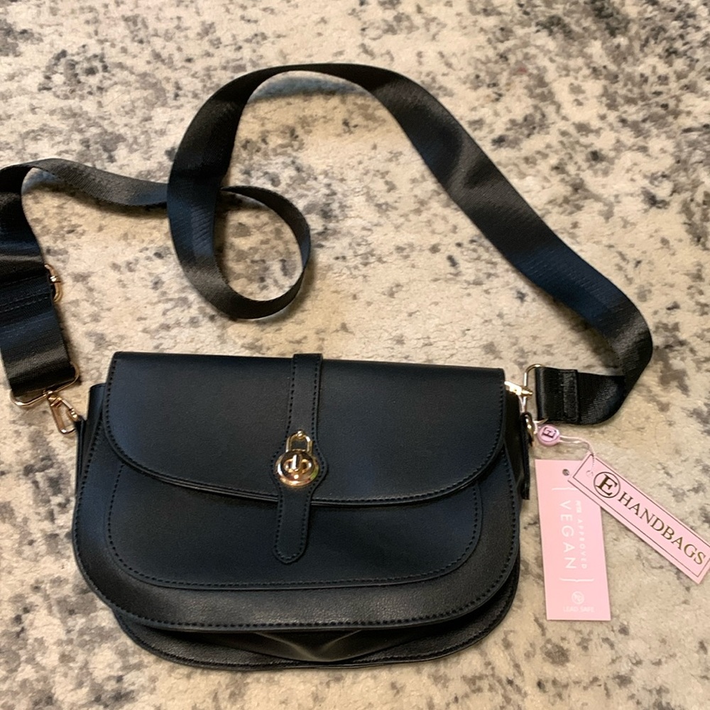 NWT Vegan Leather Crossbody Purse